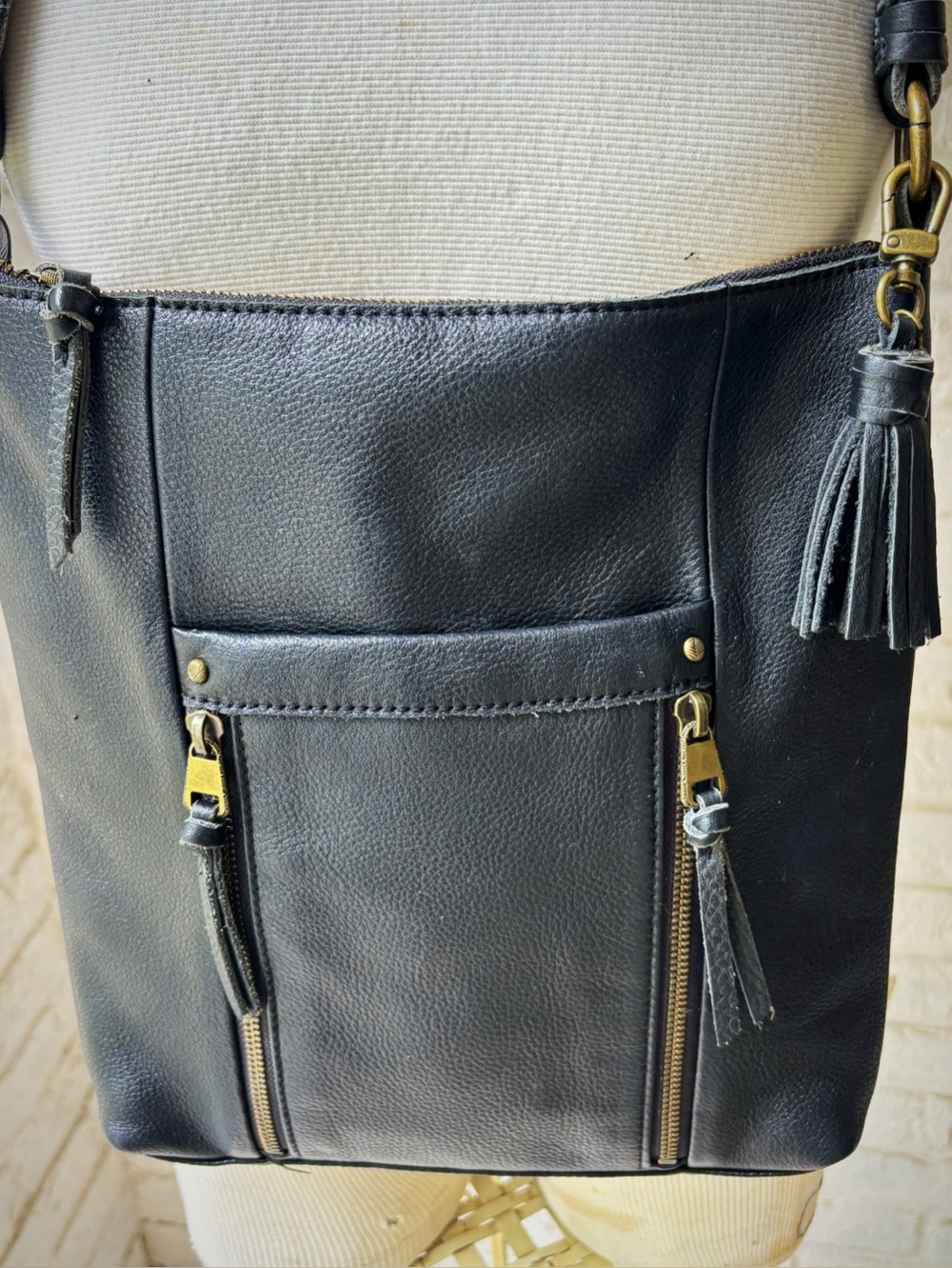 THE SAK  convertible LADERA pebbled leather BLACK crossbody POCKETS bag - Picture 14 of 14